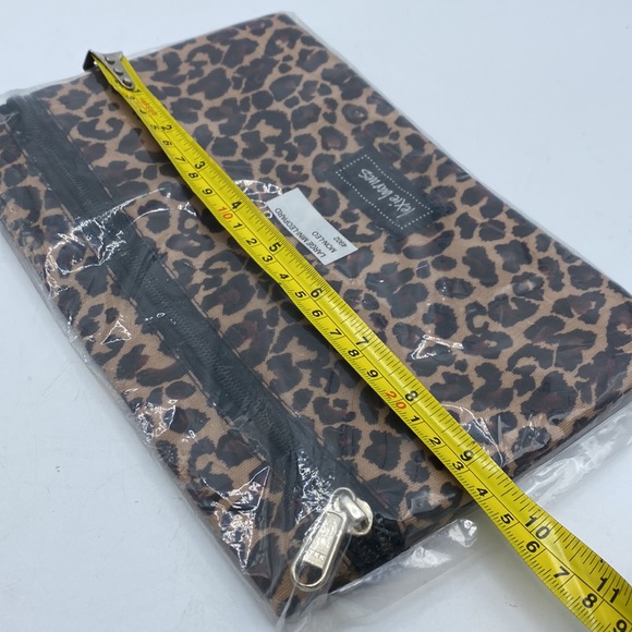 Lexie Barnes Leopard Print Zippered Pouch great for make up or knitting notions. - Picture 3 of 4